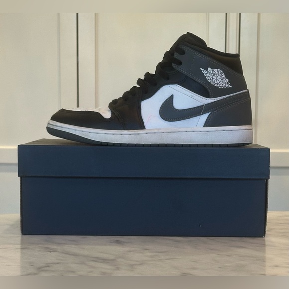 AIR JORDAN 1 MID BLACK/IRON GREY-WHITE - Men’s Size 10 - Picture 1 of 15